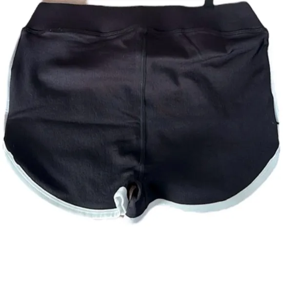 961. FREE PEOPLE  Duet Mini  Shorts in  Black &amp; White Sz M/L NWOT $48