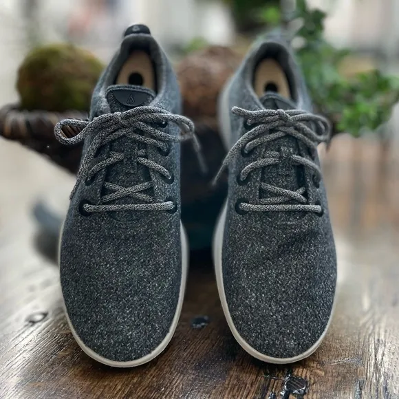 ALLBIRDS Men’s Natural Grey (Light Grey Sole) Wool Runners