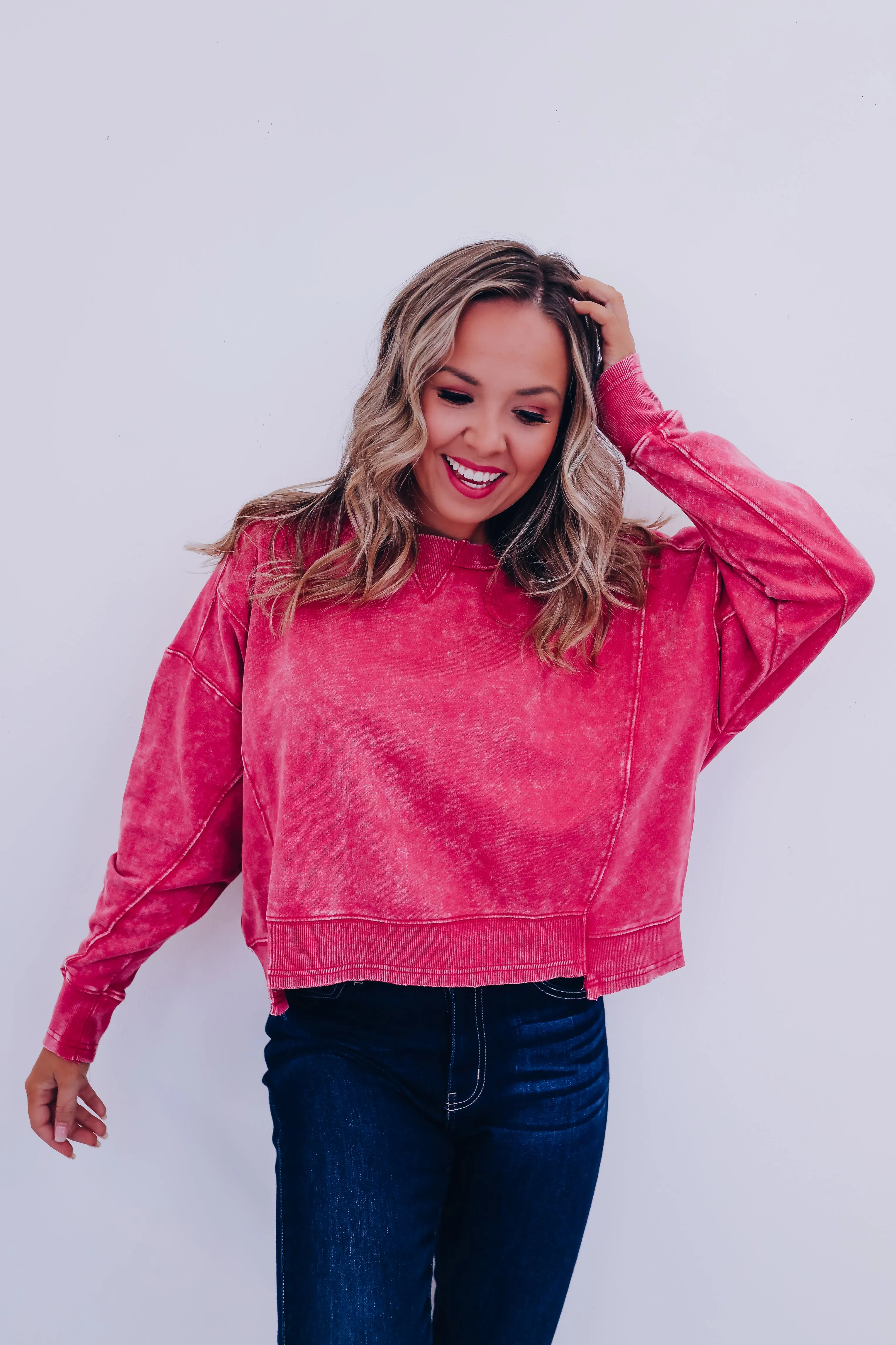 Amanda Acid Washed Cropped Sweatshirt - Cranberry