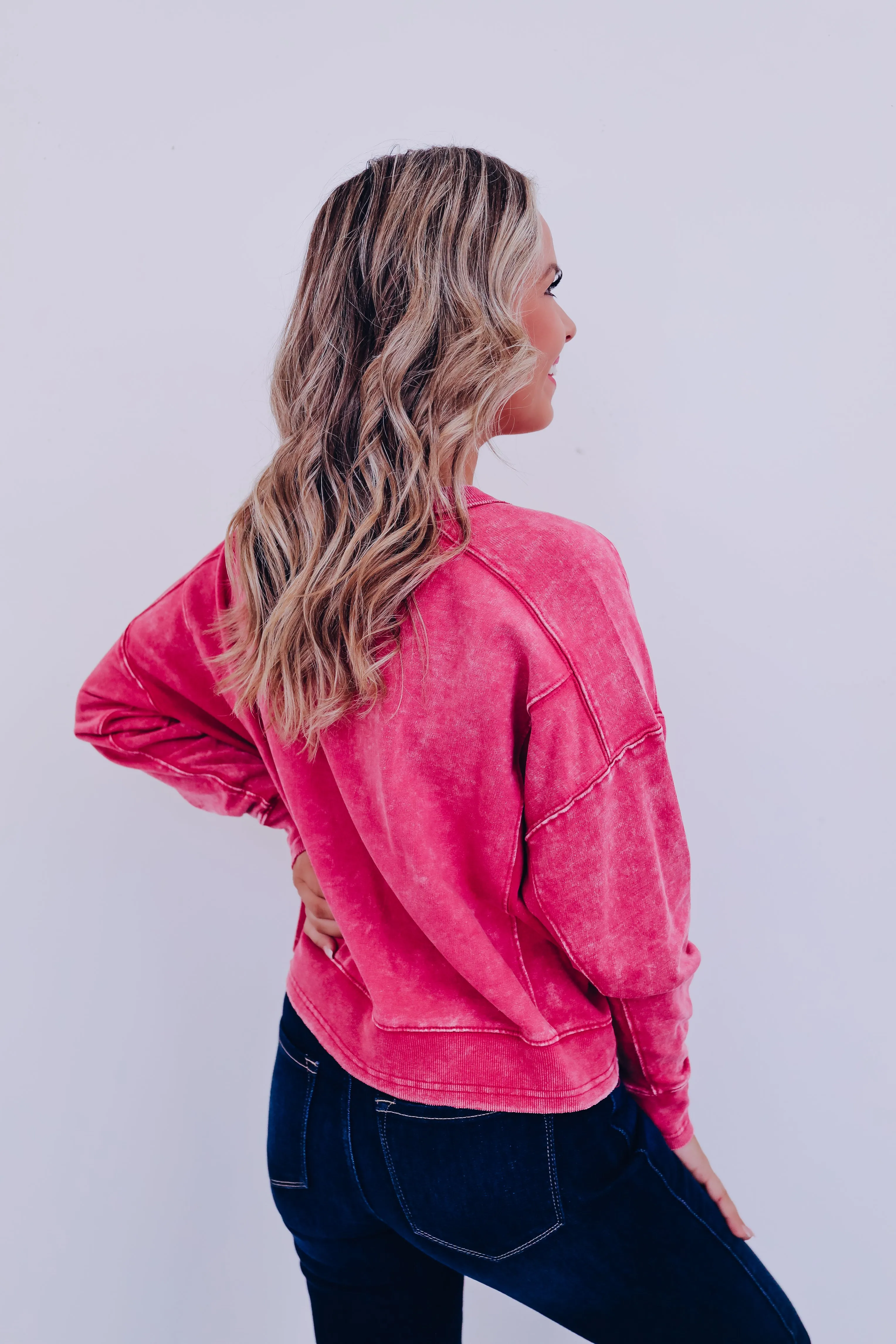 Amanda Acid Washed Cropped Sweatshirt - Cranberry
