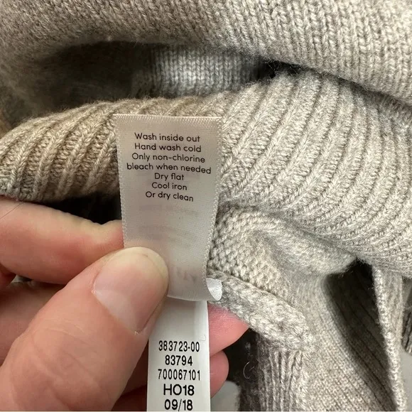 Athleta Perspective Wool Cashmere Blend Crewneck Sweater