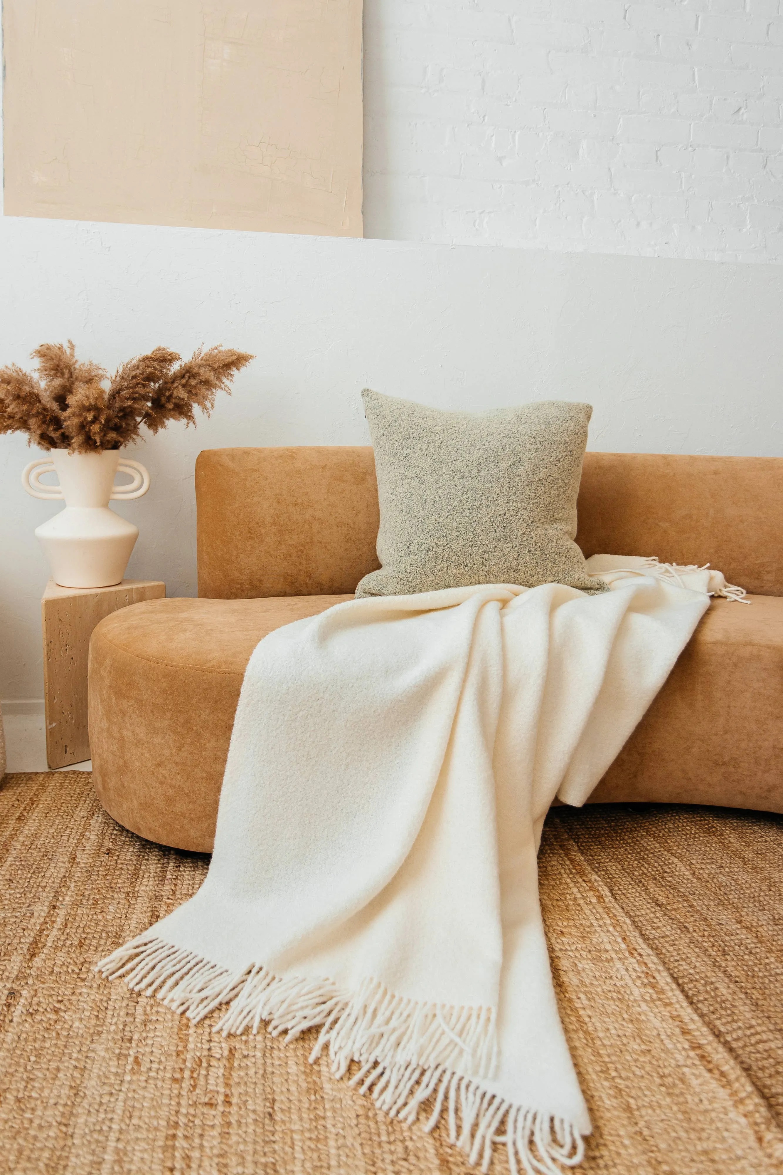Baldwin Wool Boucle Throw | Dark Grey