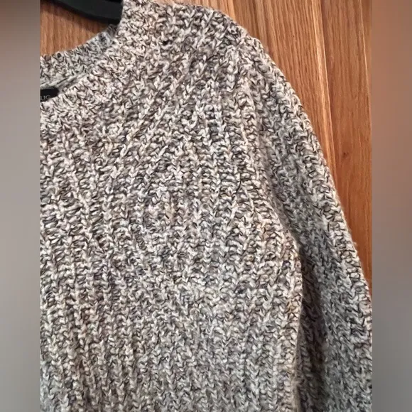 Banana Republic Chunky Pointelle Cropped Sweater Warm White Mustard Yellow Black