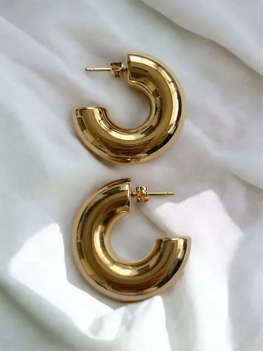 Bianca Statement Hoops