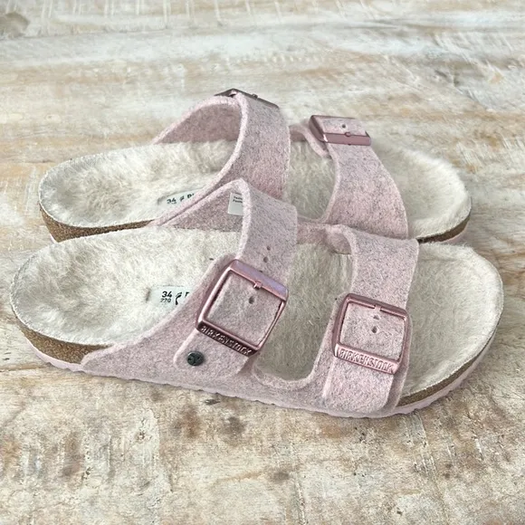 Birkenstocks Arizona Happy Lamb Wool Sandal {Soft Pink} 34