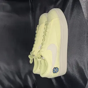 Blazer Low Platform
