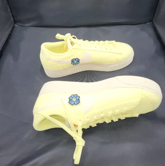 Blazer Low Platform
