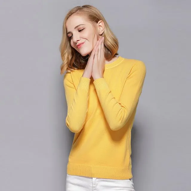 Classic Crew Neck Sweater - Cashmere Blend Pullover