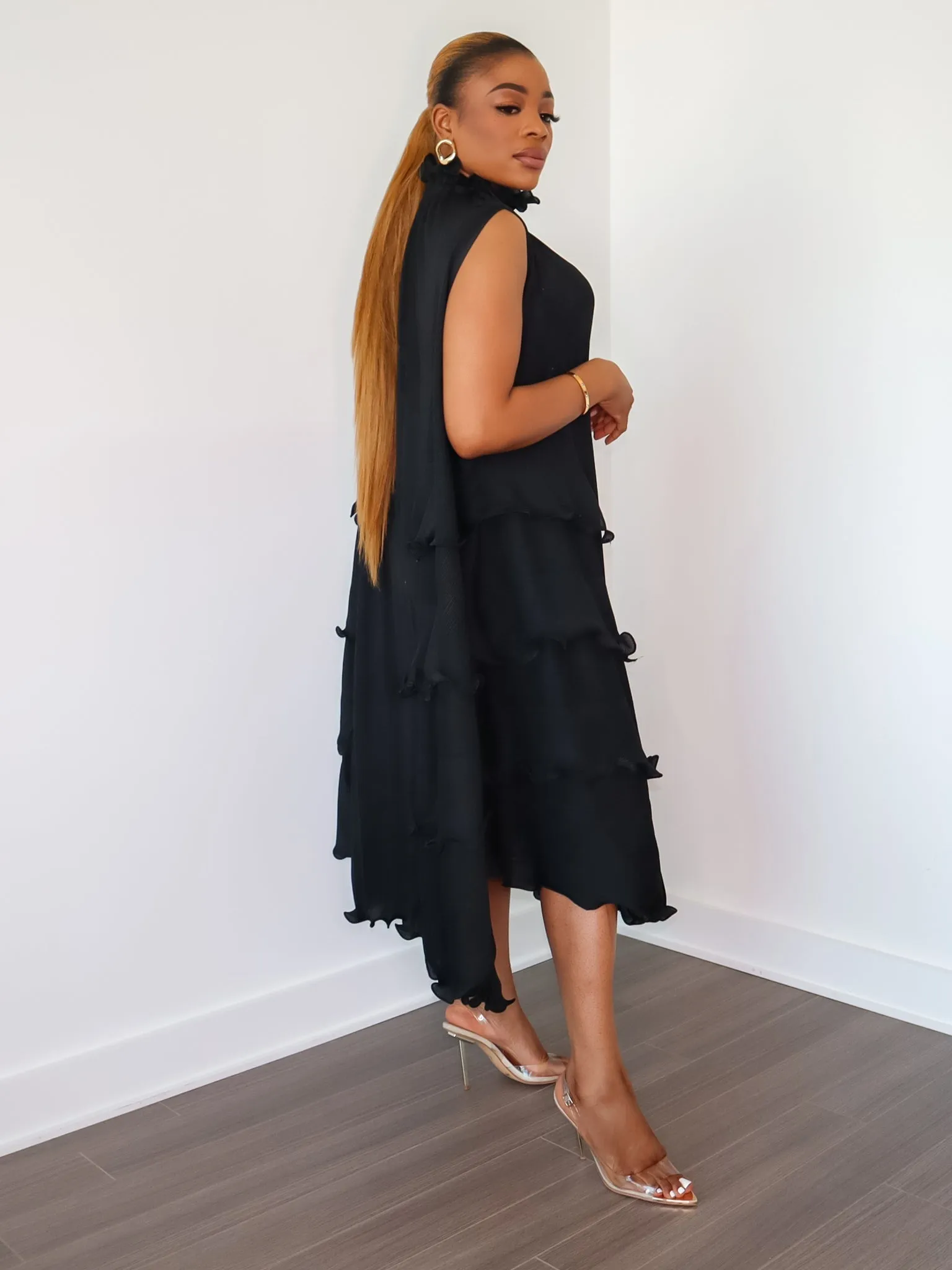 Denise Ruffle Dress (Black)