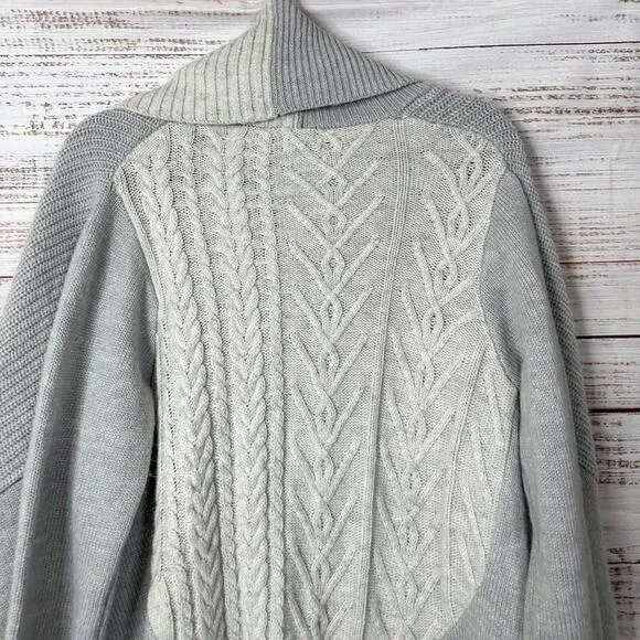 Fate Please Yourself Gray and Cream Open Shawl Chunky Cardigan, EUC, Small