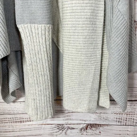 Fate Please Yourself Gray and Cream Open Shawl Chunky Cardigan, EUC, Small