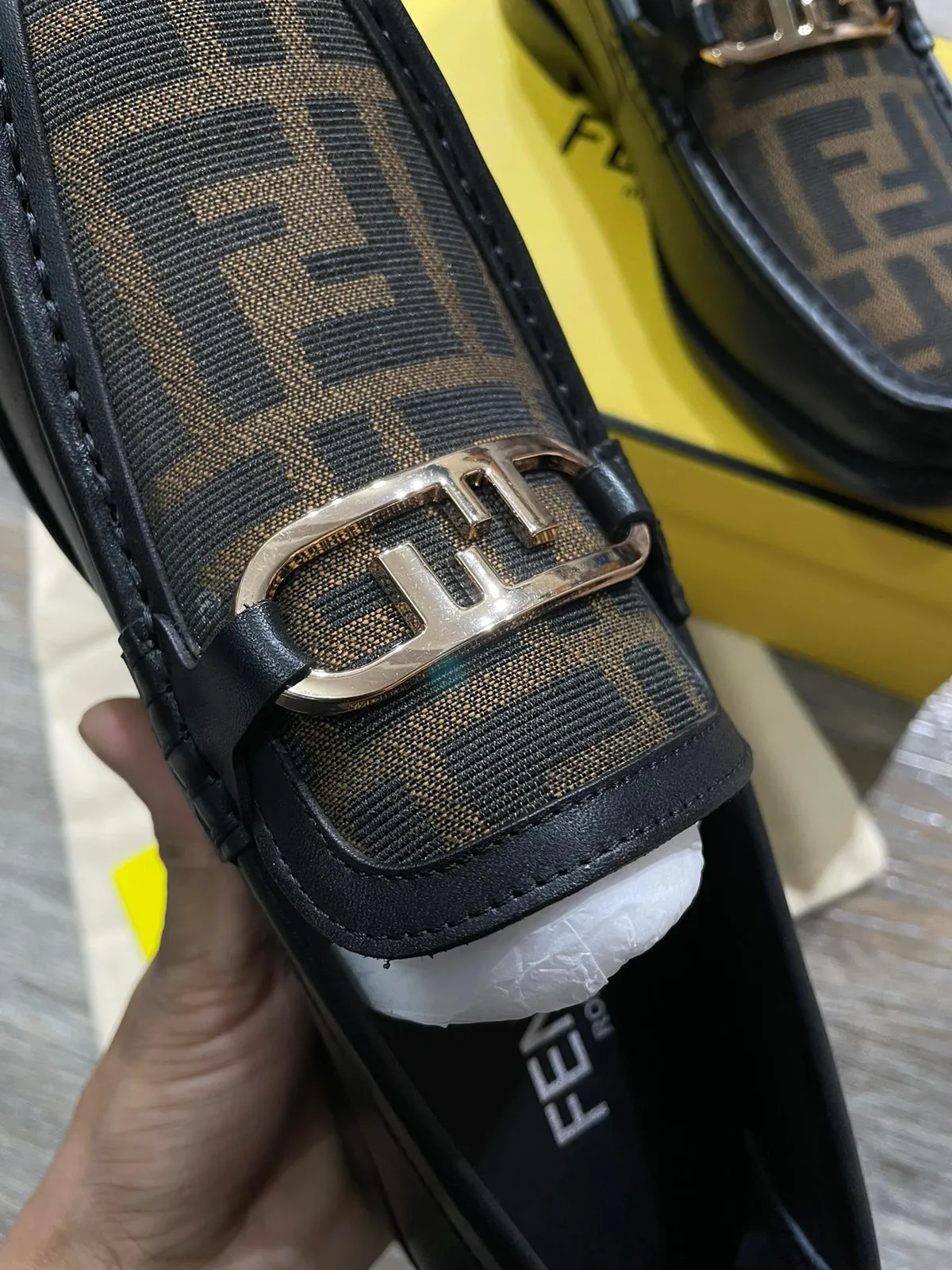 FENDI || Fendi O'Lock Claf Leather Black Loafers