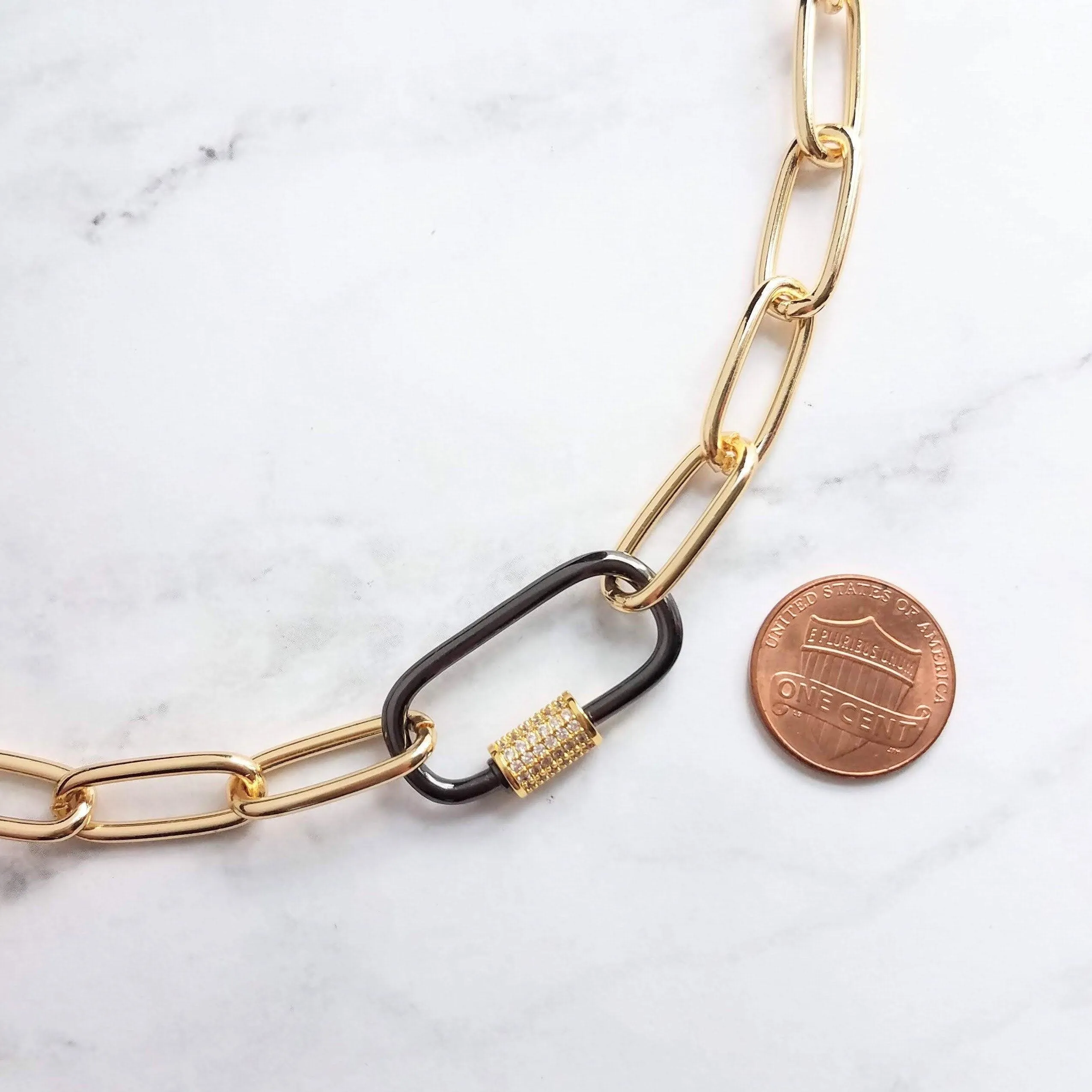 Gold Oval Chain Necklace, chunky front clasp necklace, black carabiner clasp, gold black necklace, large oval CZ clasp, screw clasp necklace