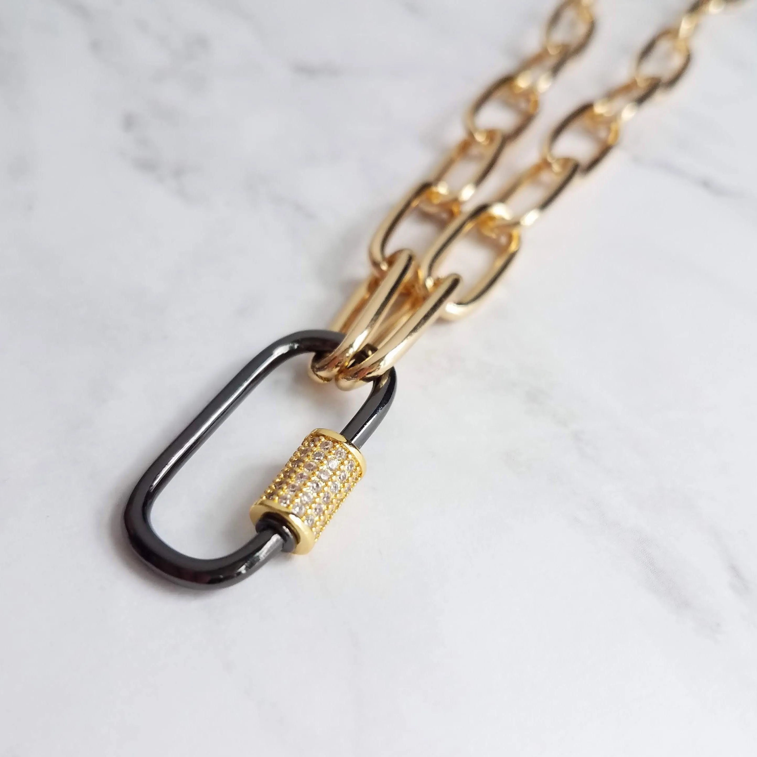 Gold Oval Chain Necklace, chunky front clasp necklace, black carabiner clasp, gold black necklace, large oval CZ clasp, screw clasp necklace