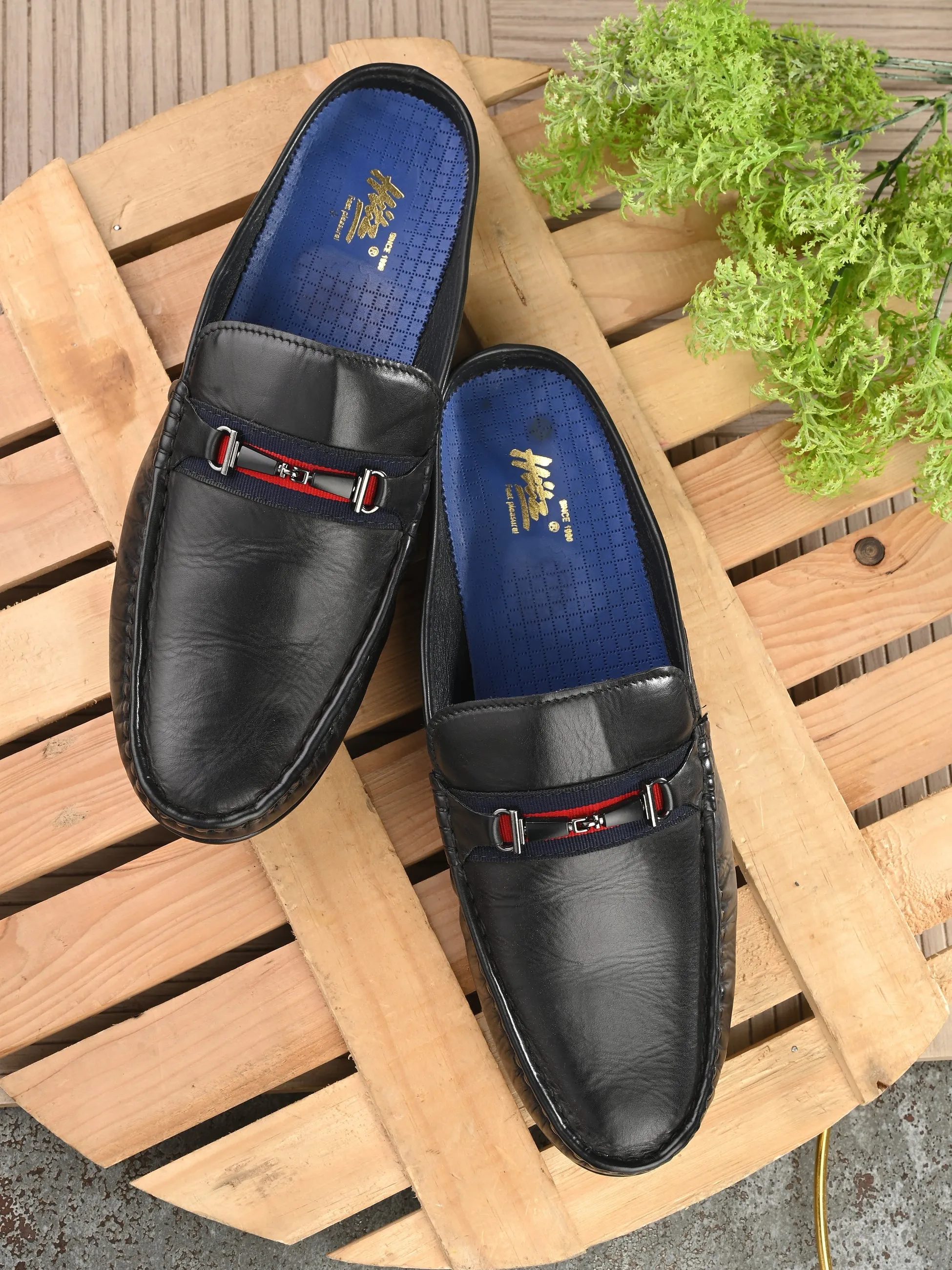 Hitz Men's Black Leather Casual Loafers
