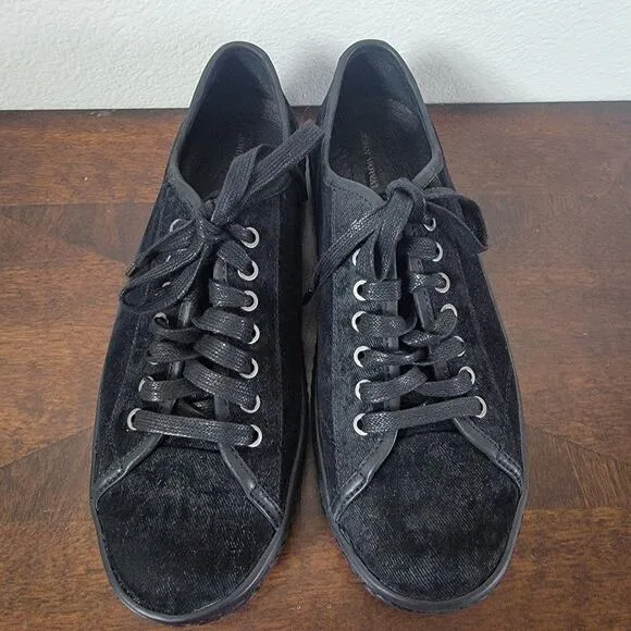 John Varvatos USA Black Low Top Hattan Brushed Velvet Sneakers Mens Sz 7 Classic