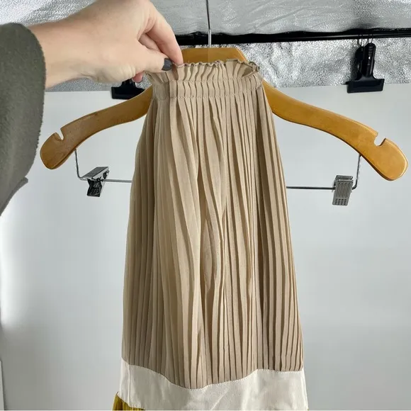 LUCY PARIS NWT Pleated Halter Goldie Maxi Dress Backless Gold Yellow Beige Small