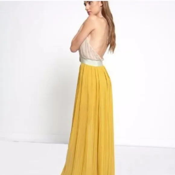 LUCY PARIS NWT Pleated Halter Goldie Maxi Dress Backless Gold Yellow Beige Small