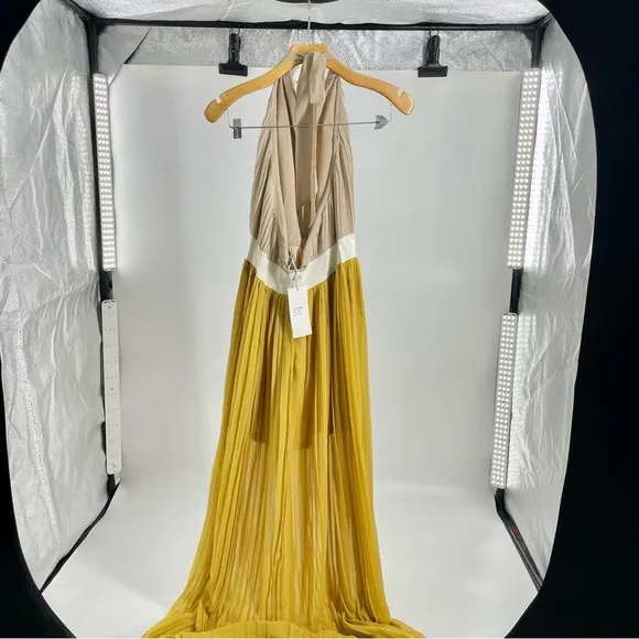 LUCY PARIS NWT Pleated Halter Goldie Maxi Dress Backless Gold Yellow Beige Small