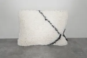 Luxurious Moroccan Wool Pillow in Cream with Black Accent - 16.5 x 22 Inches