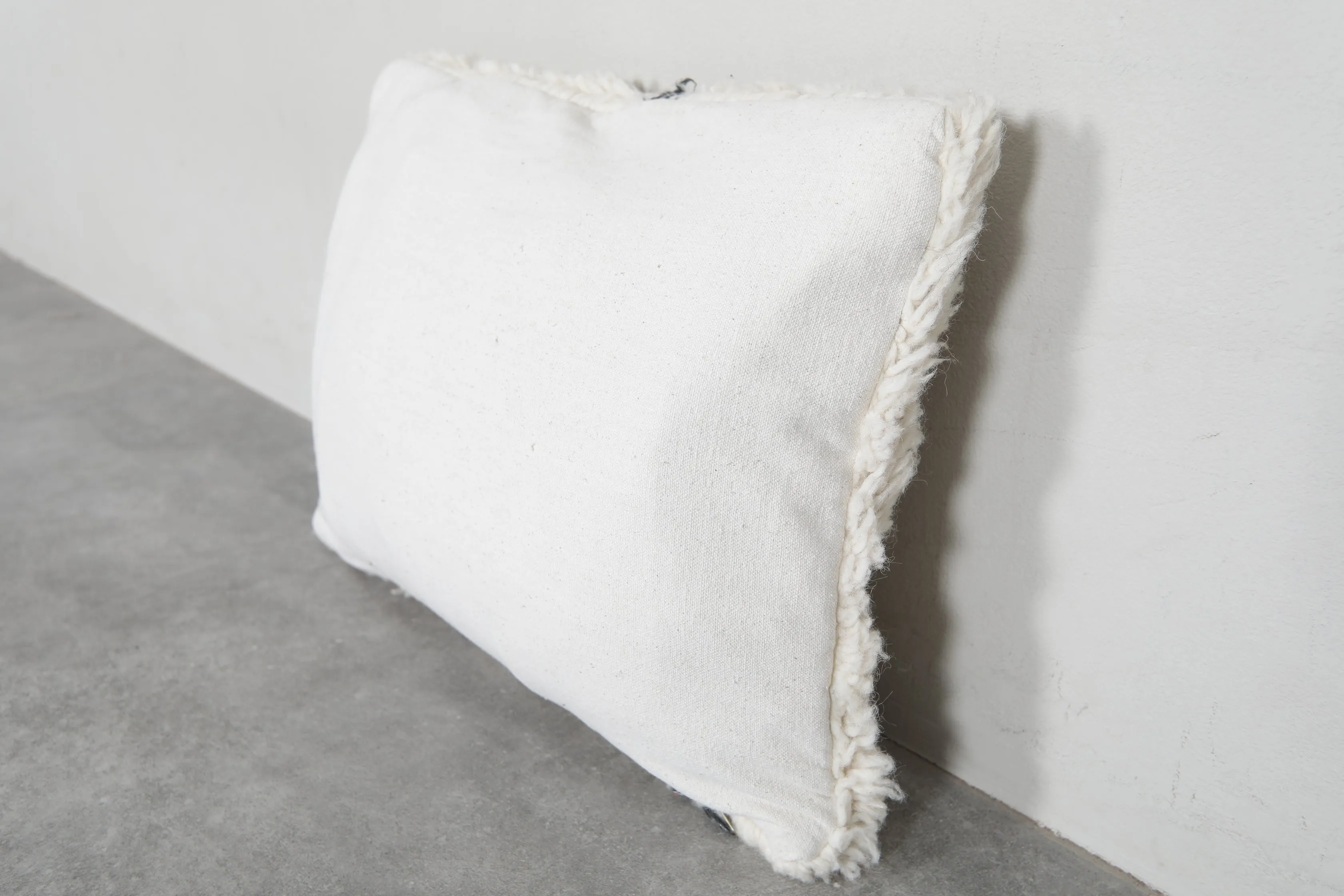 Luxurious Moroccan Wool Pillow in Cream with Black Accent - 16.5 x 22 Inches