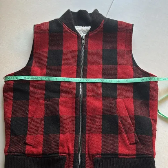 Madewell Buffalo Plaid Vest with Sherpa Lining - Medium