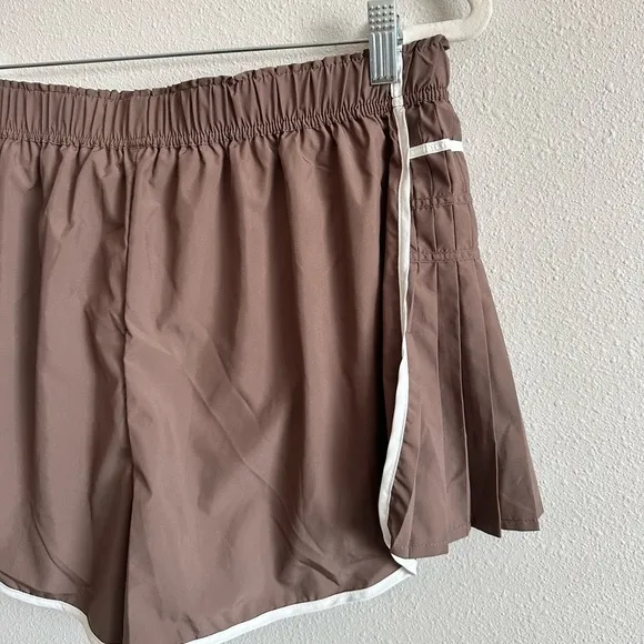 NEW Free People Easy Tiger Side Pleat Shorts Size Large