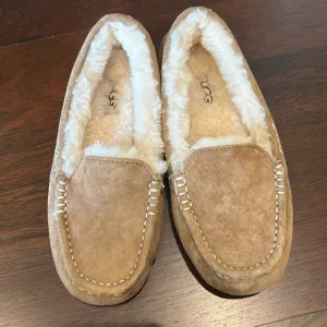 New Ugg Kids Ascot Slipper