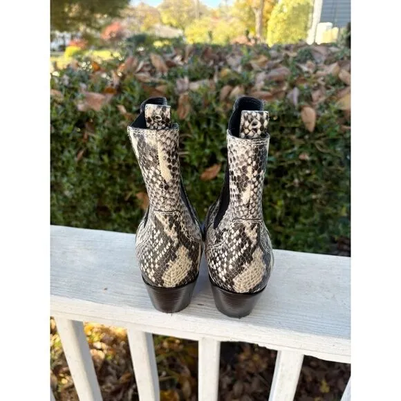 Paige Willa Snake Booties EUC Size 7
