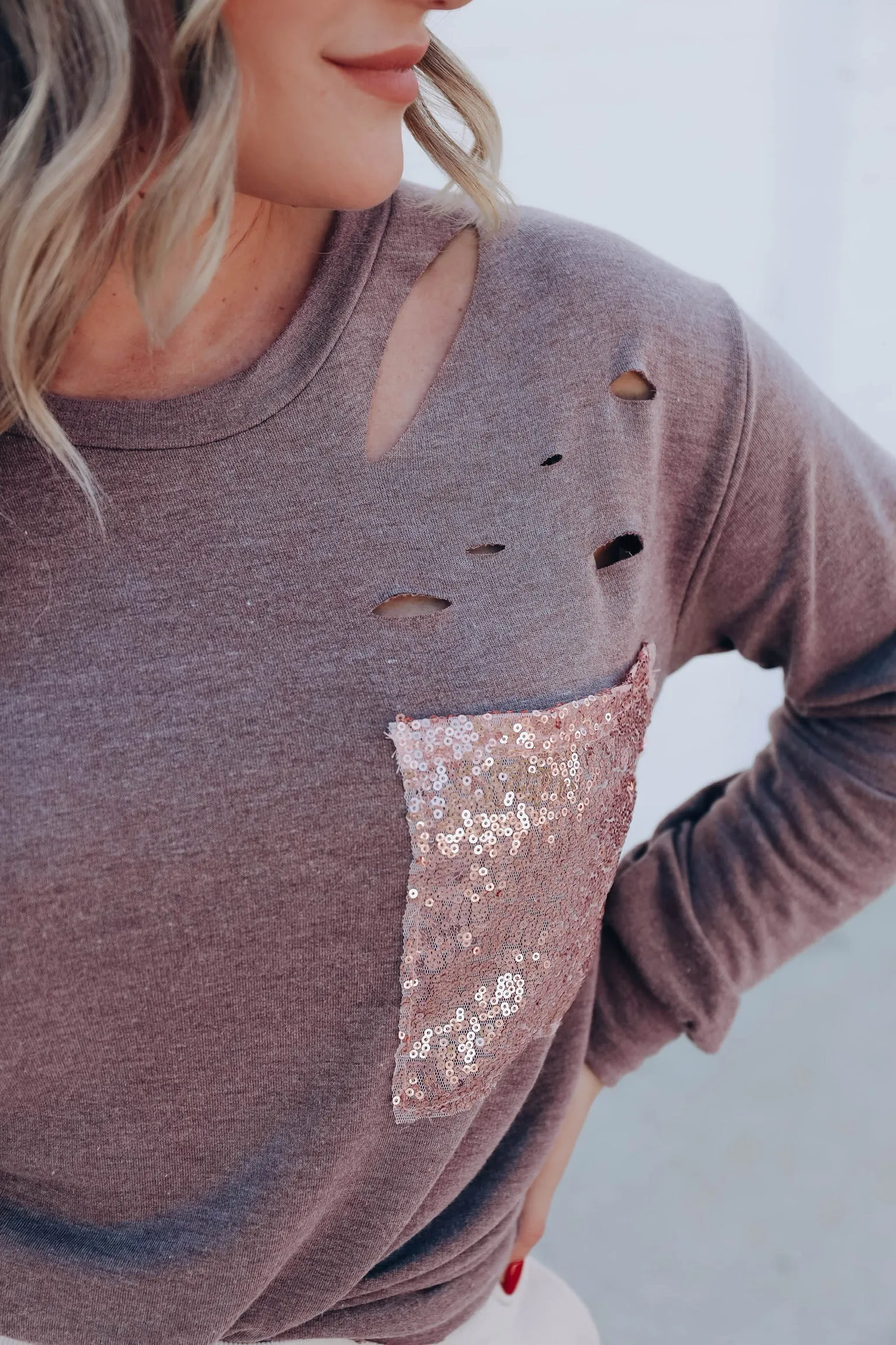 Pocket Full of Shimmer Top - Mocha