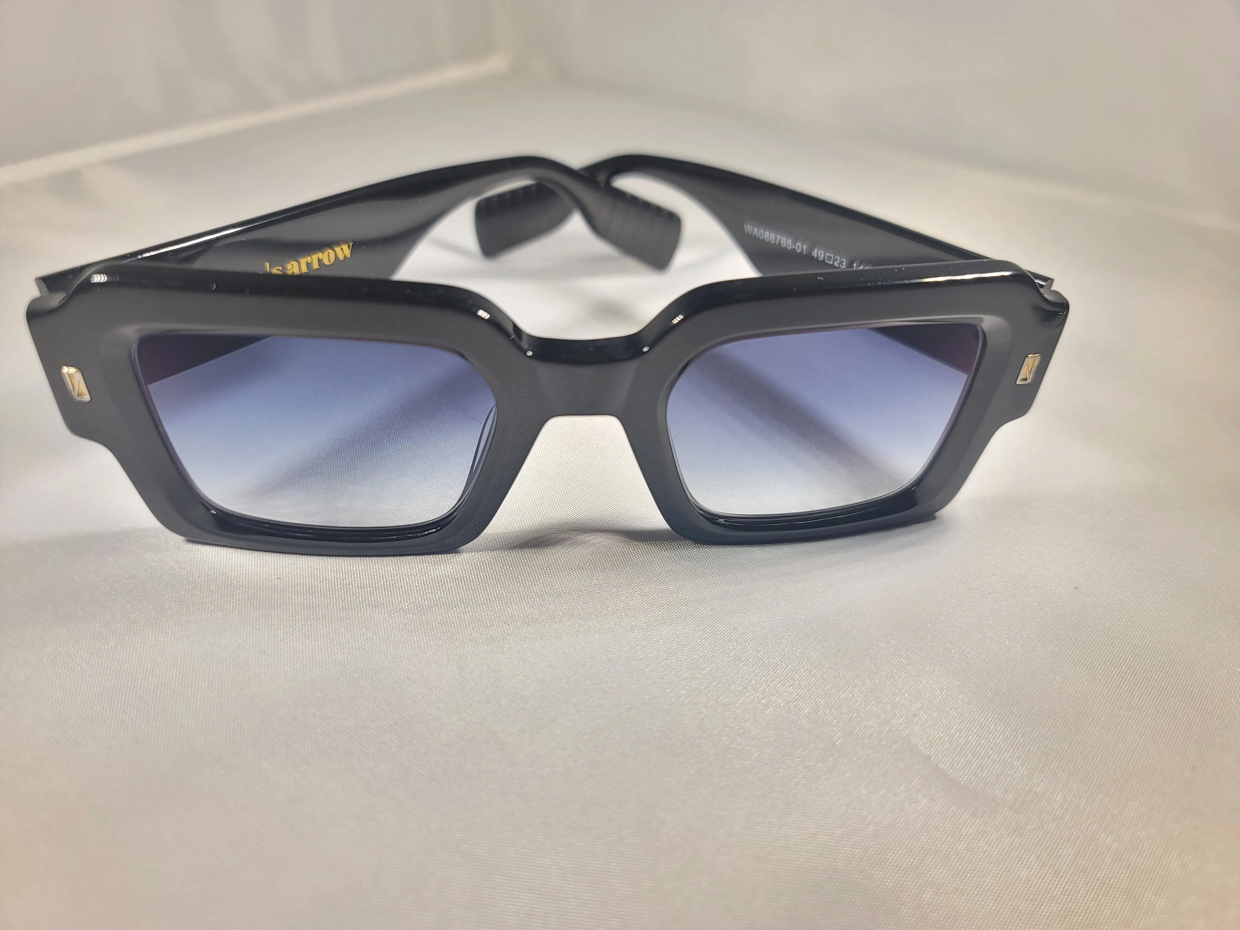 Sunglasses - Exclusive to Bowen's Arrow