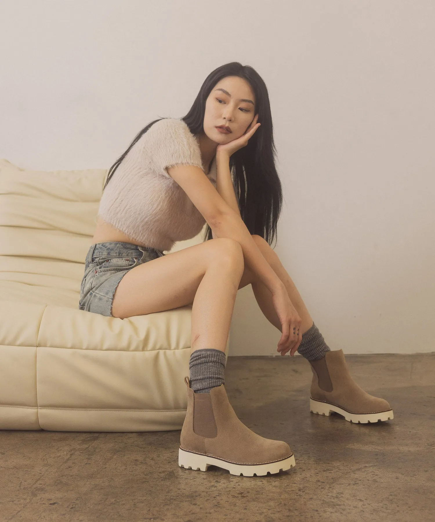 The Gianna | Khaki Chunky Sole Chelsea Boot