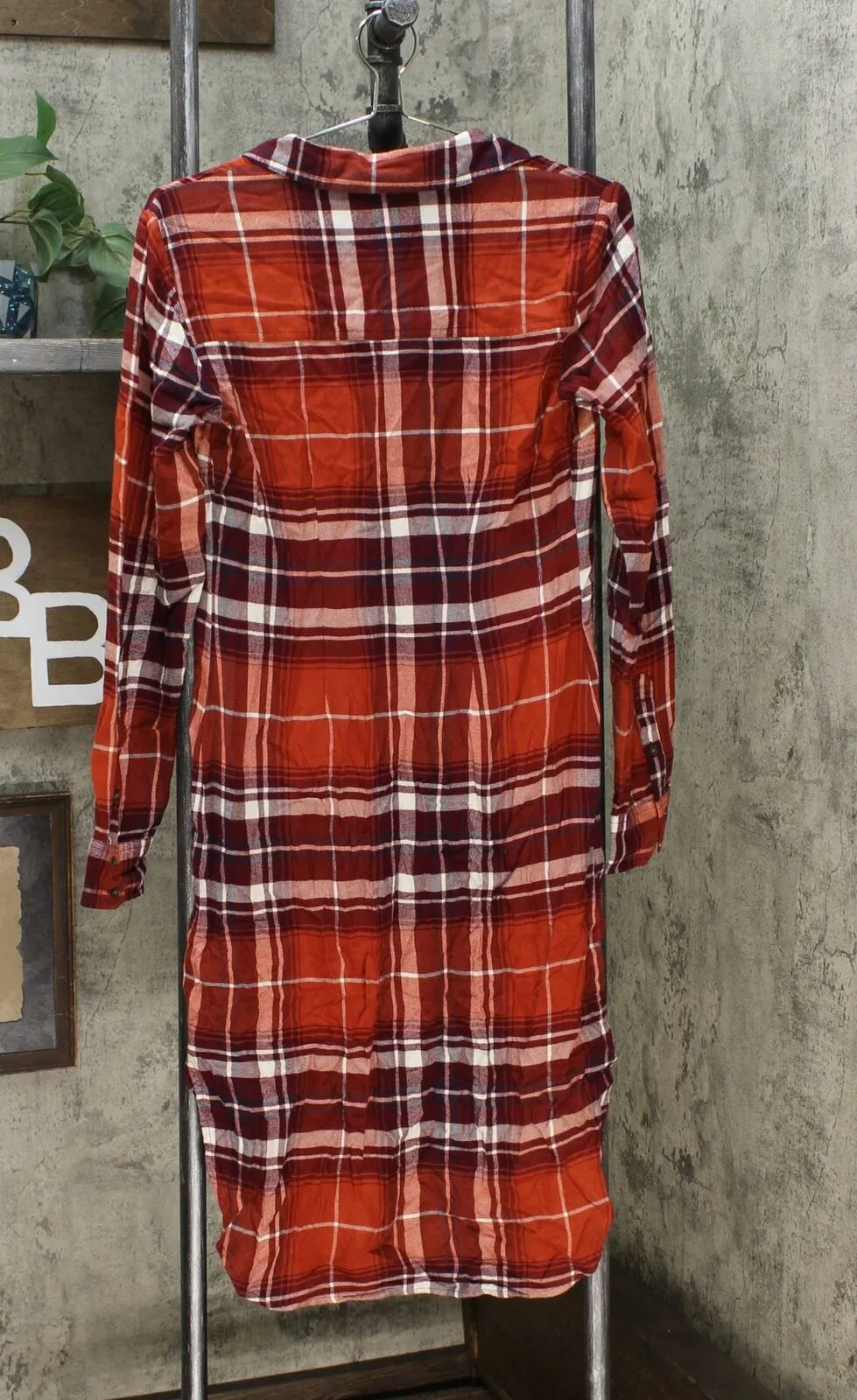 Universal Thread Womens Plaid Long Sleeve Button-Front Midi Shirtdress