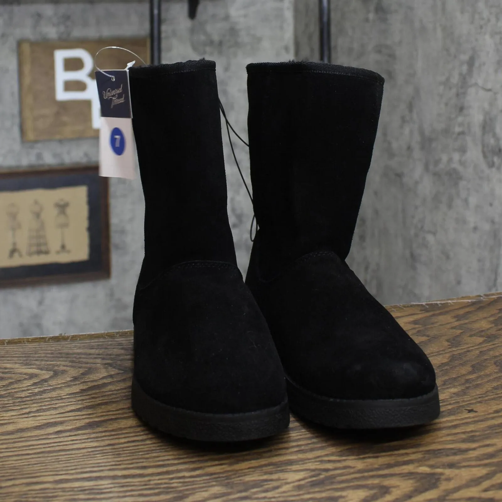 Universal Thread Women's Soph Shearling Style Boots 88375490 Black 7M