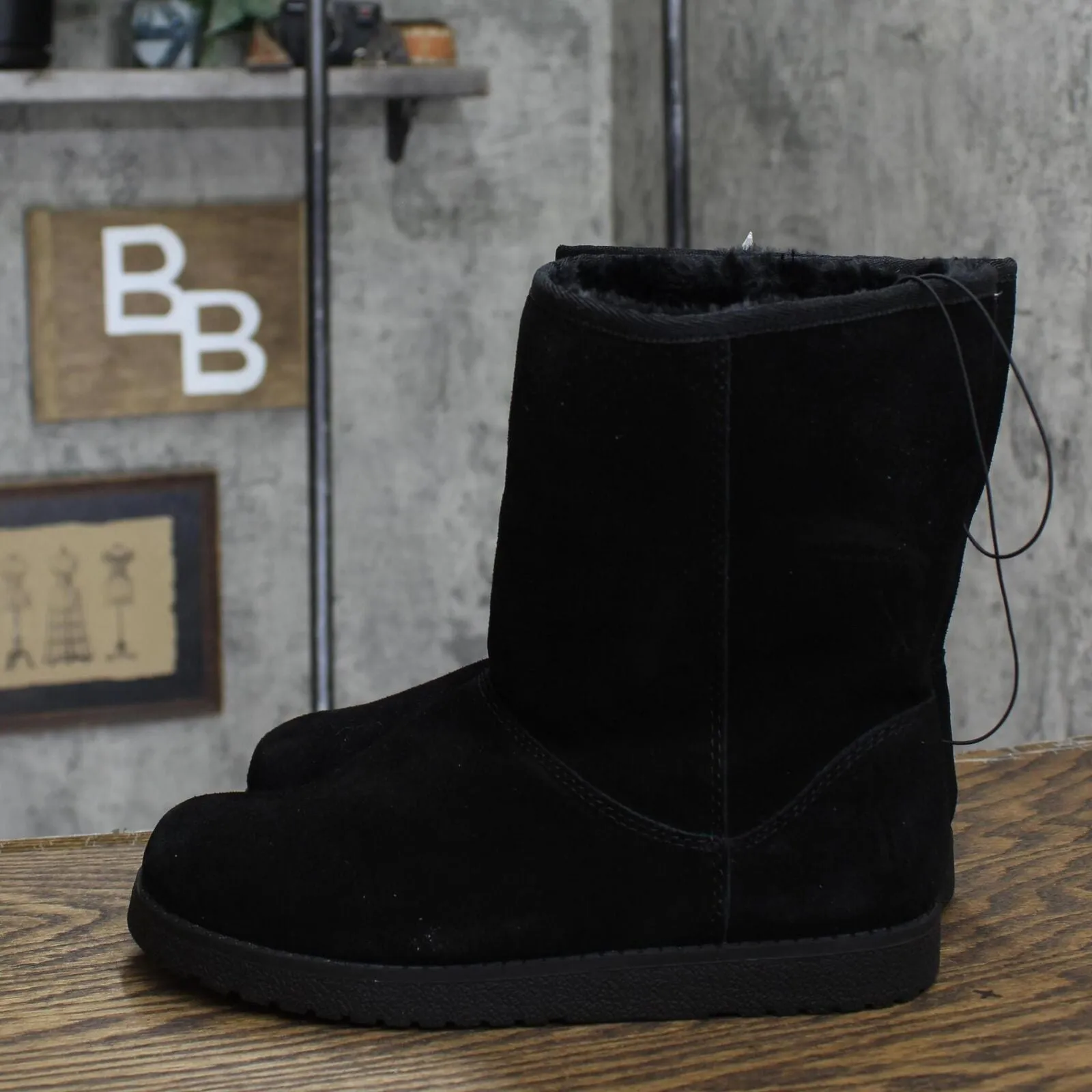 Universal Thread Women's Soph Shearling Style Boots 88375490 Black 7M
