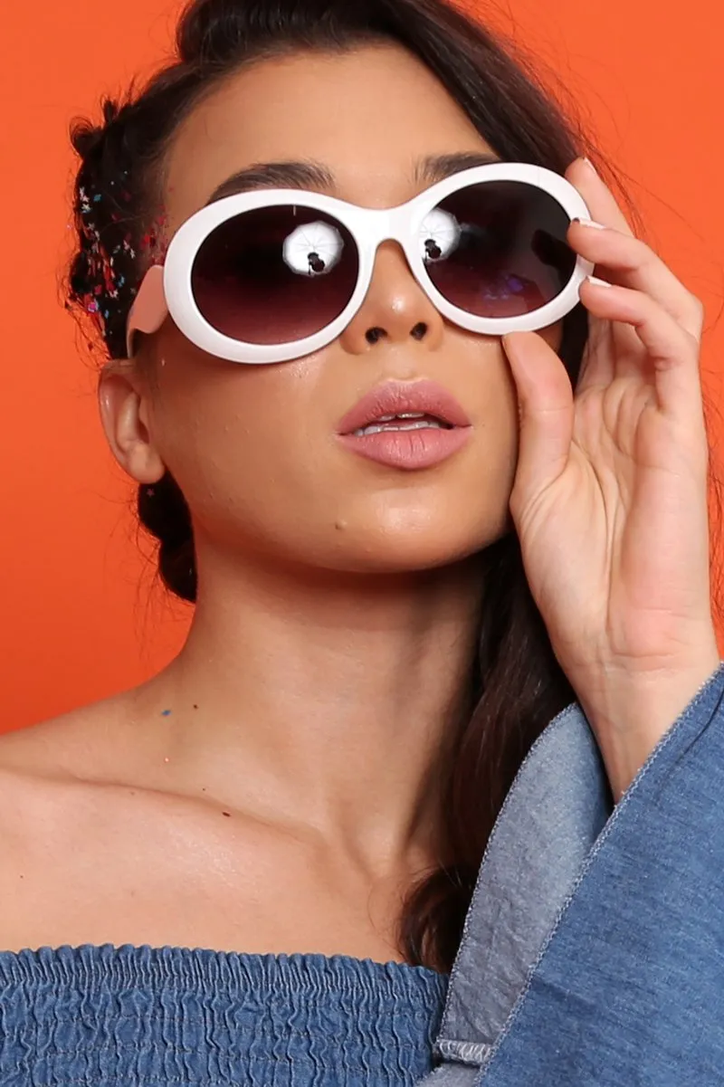 White Oval Chunky Frame Sunglasses- Nima